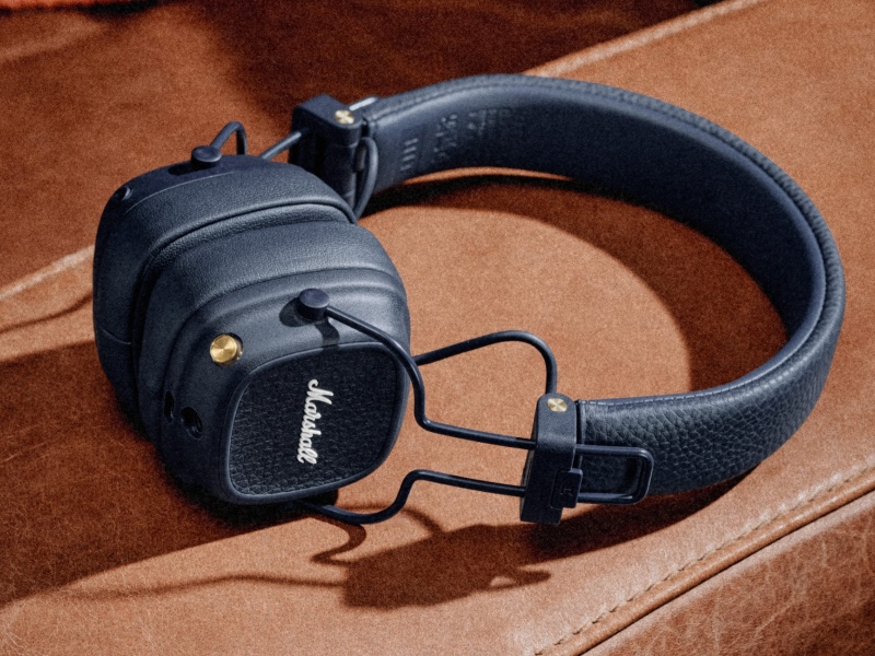 Marshall Major V Midnight Blue Hadir dengan Fitur 100+ Jam Pemutaran Musik