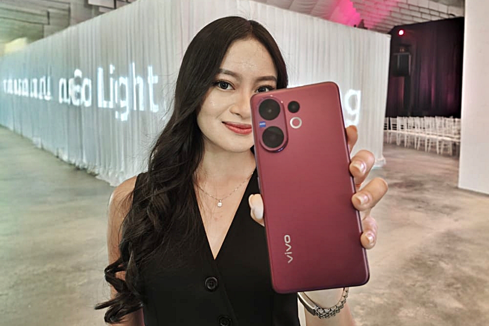Review vivo V60: Fotografi ZEISS mumpuni dari kelas menengah