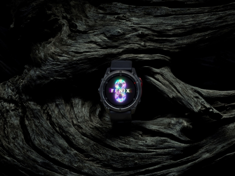 Garmin fēnix 8 Pro resmi di rilis, bawa layar MicroLED dan InReach