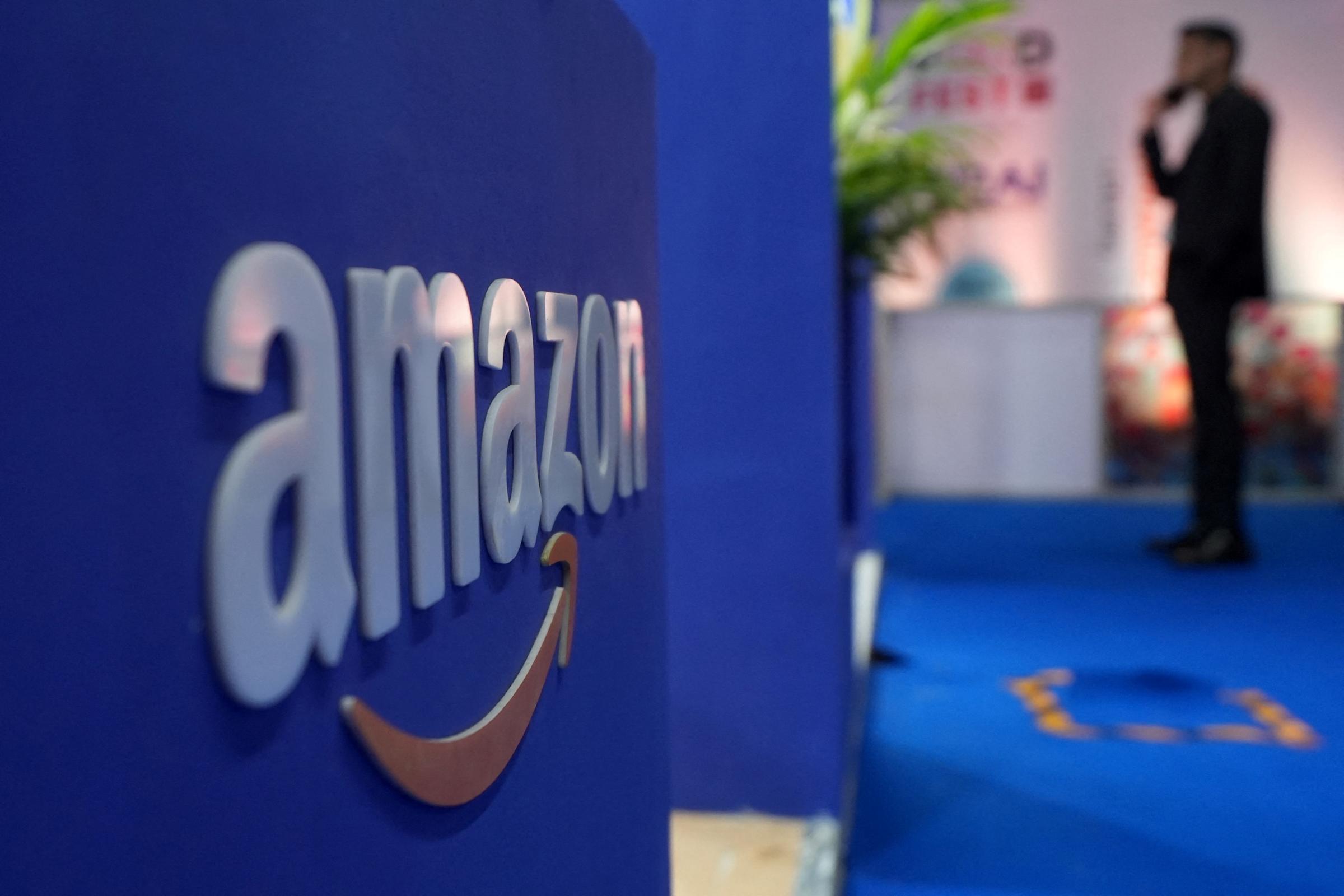 Perkuat kemitraan, Amazon investasi USD 5 miliar ke Anthropic