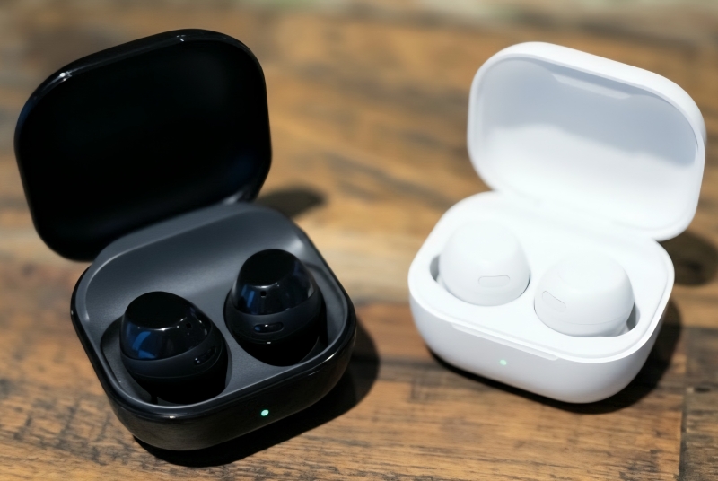 Cari TWS berkualitas dengan harga terjangkau? Galaxy Buds Core aja!