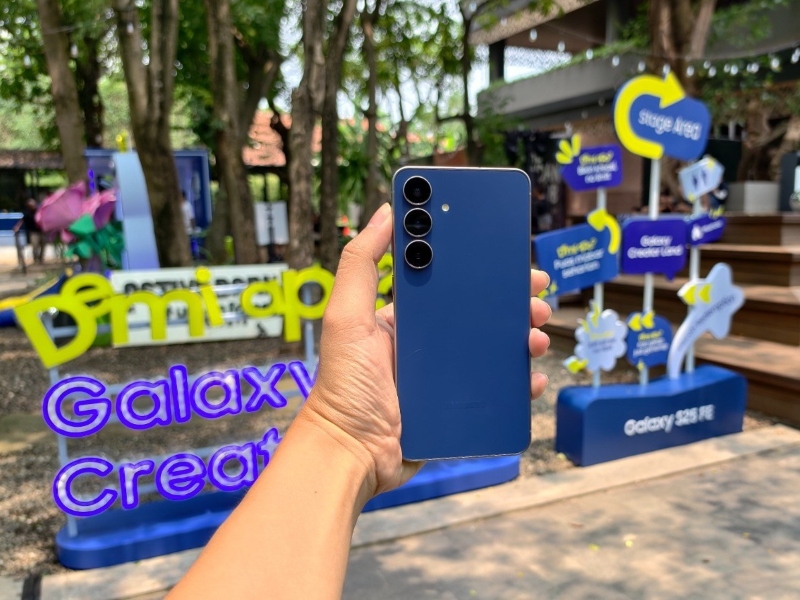 Yuk coba kecanggihan Galaxy S25 FE di Galaxy Creator Land!