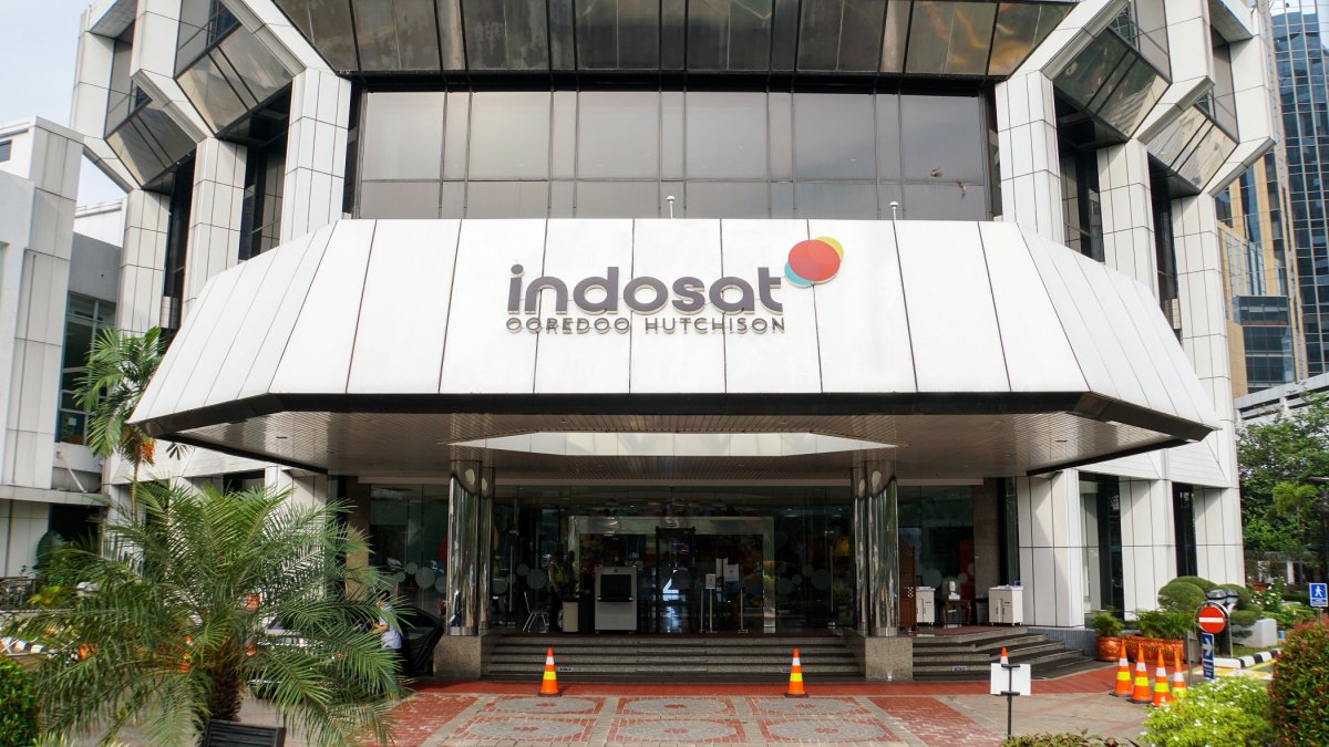 Siasati larangan AS, startup Tiongkok sewa GPU Nvidia via Indosat