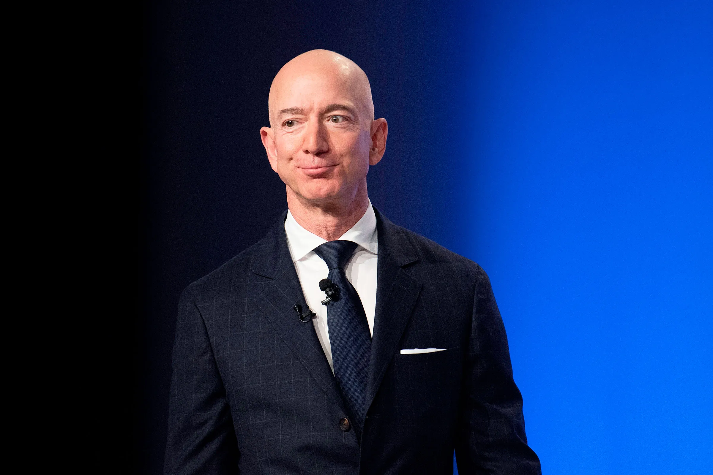 Jeff Bezos siap pimpin startup AI Project Prometheus