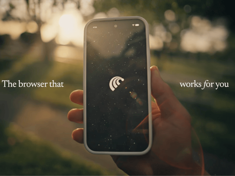 Comet, browser AI dari Perplexity kini hadir gratis di iOS