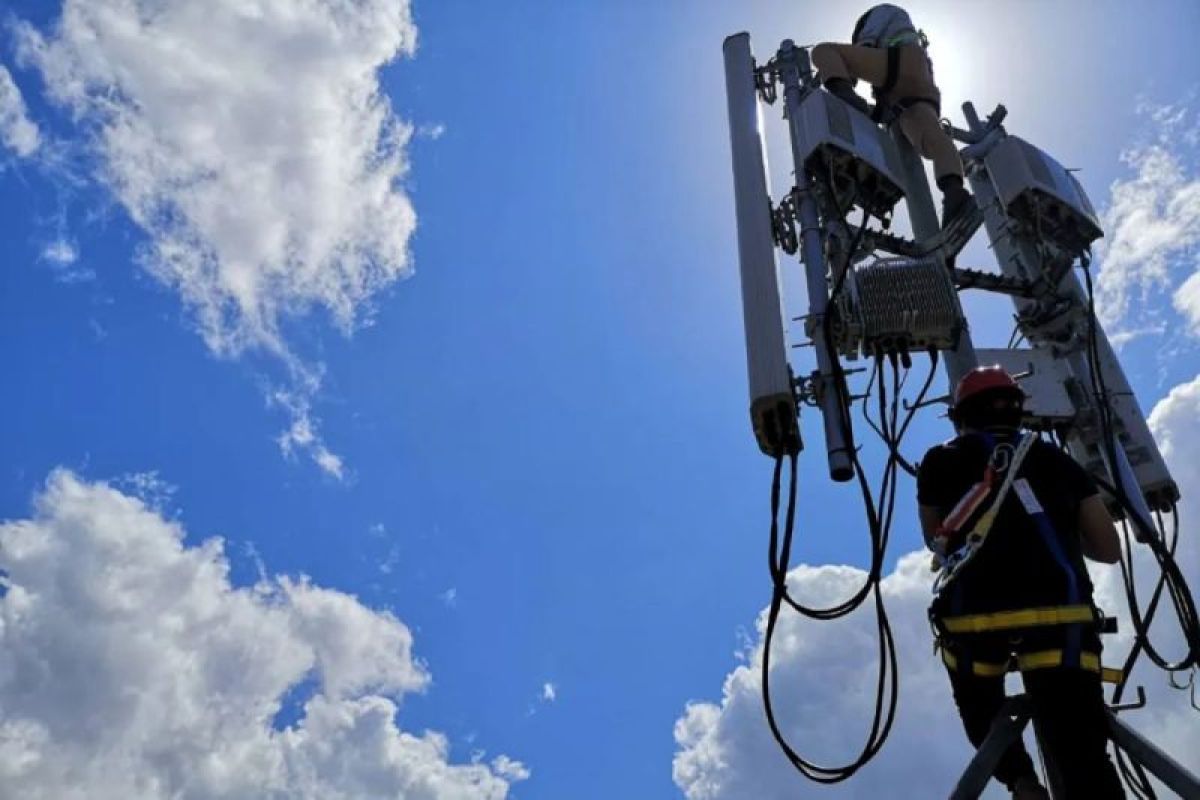Telkomsel dan Indosat gencar pulihkan jaringan telekomunikasi pascabencana di Sumatera