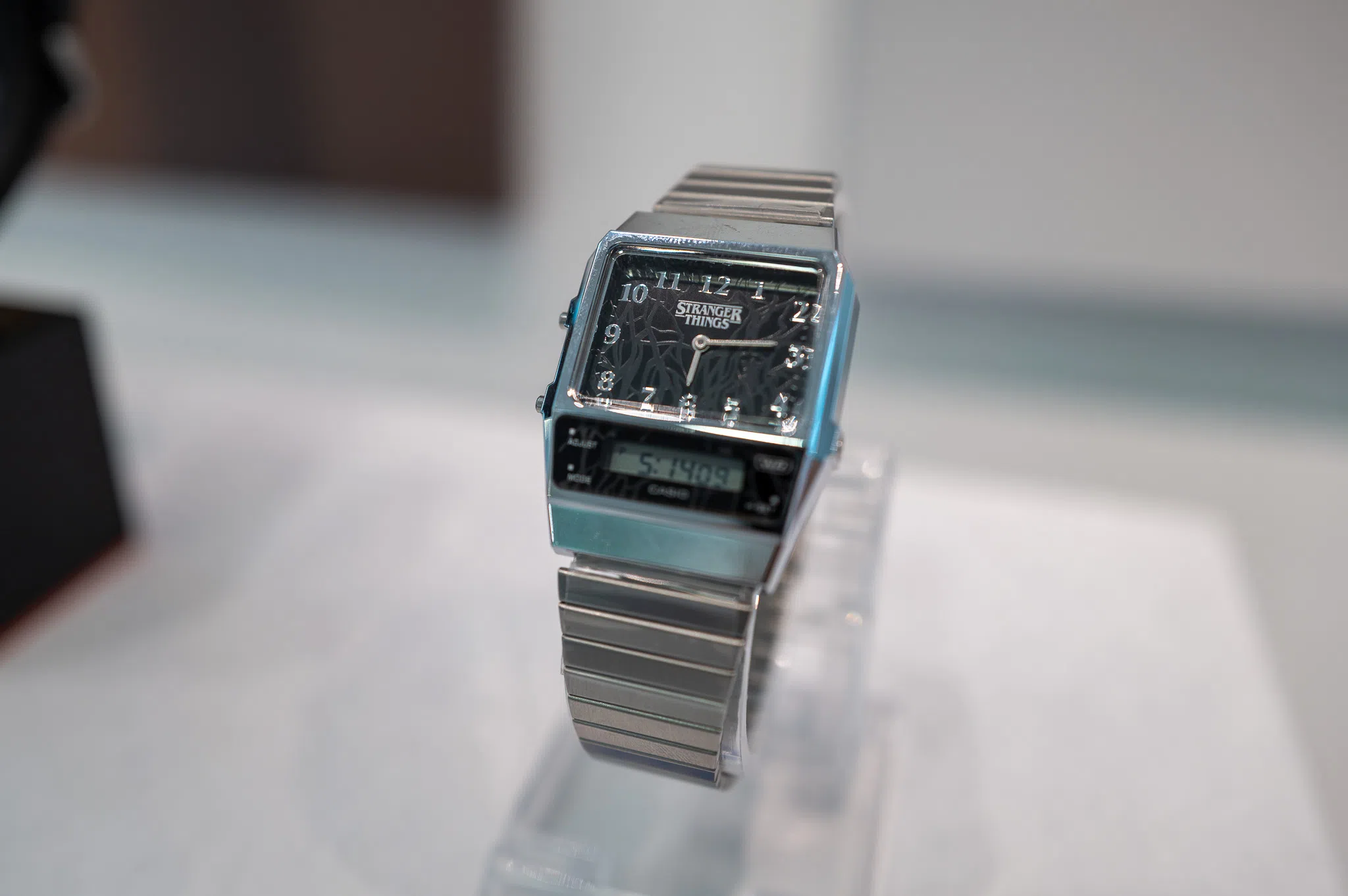 Stranger Things kolaborasi dengan jam tangan Casio lagi