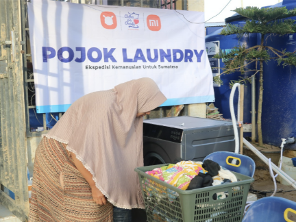 Xiaomi dan Clothes for Charity salurkan 200kg pakaian ke korban banjir Sumatera