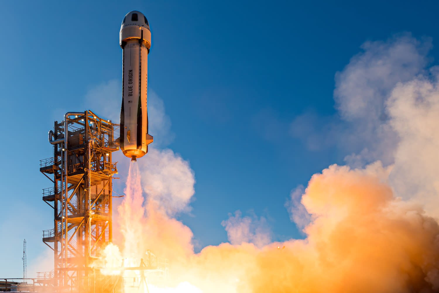 Blue Origin hentikan wisata luar angkasa, fokus ke misi Bulan