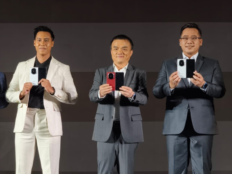 Huawei Mate X7 resmi meluncur, harga 27 juta tapi tahan air