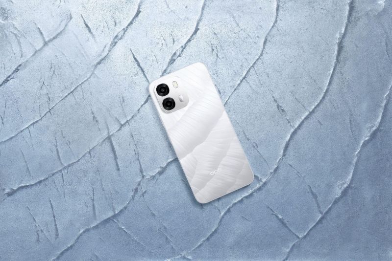 Oppo A6s rilis, punya baterai 7.000mAh dan sertifikasi IP69
