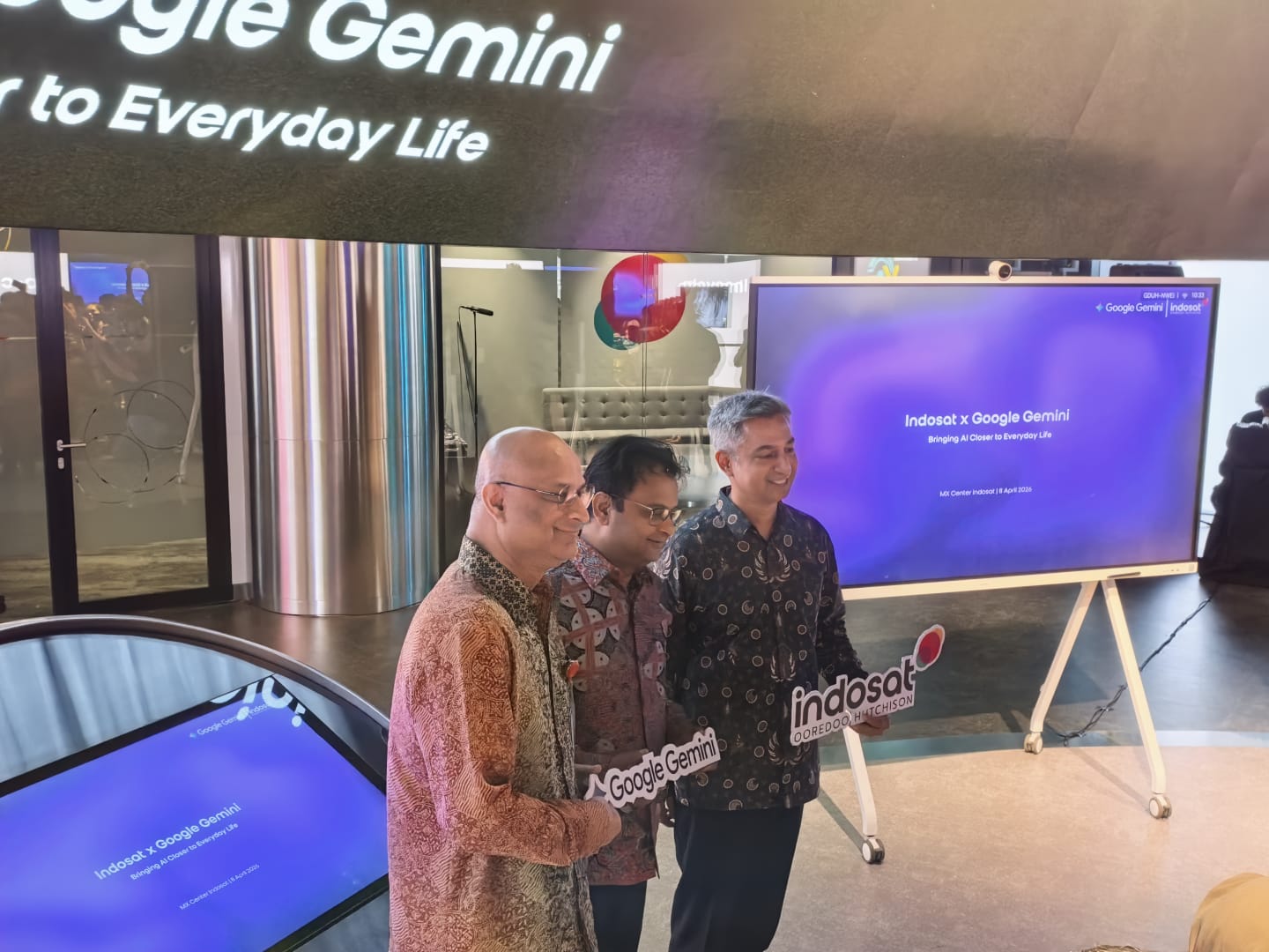 Indosat gandeng Google, tawarkan paket Gemini AI Plus harga terjangkau