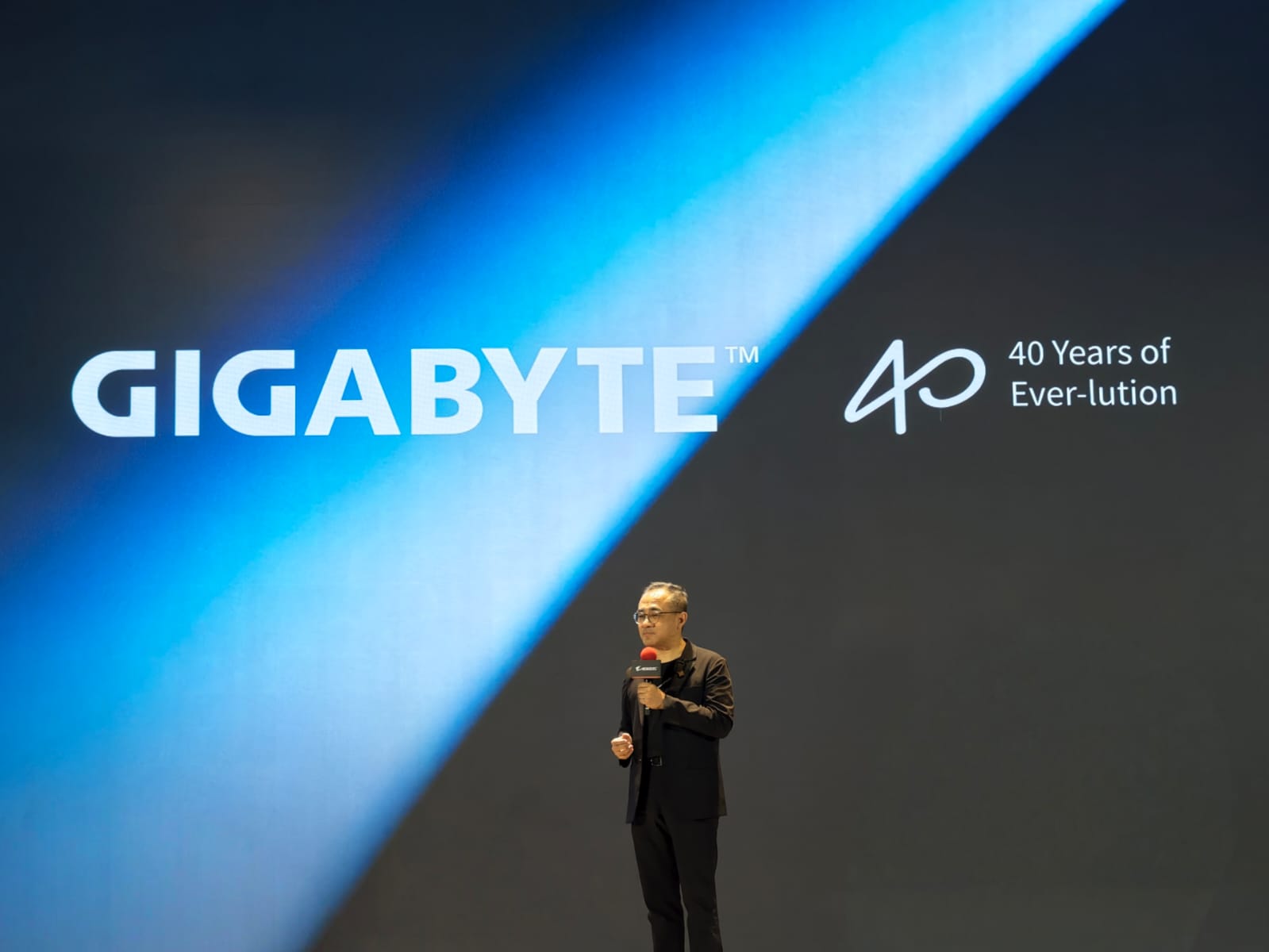 Gigabyte rayakan ulang tahun ke 40, bawa banyak produk estetik